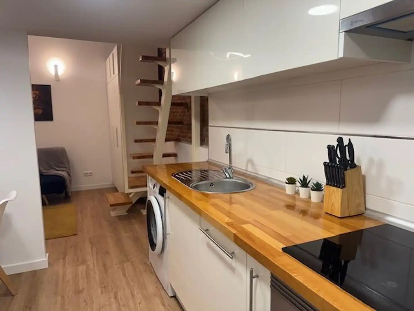 Cocina de Piso de alquiler en Madrid con Calefacción y Alarma
