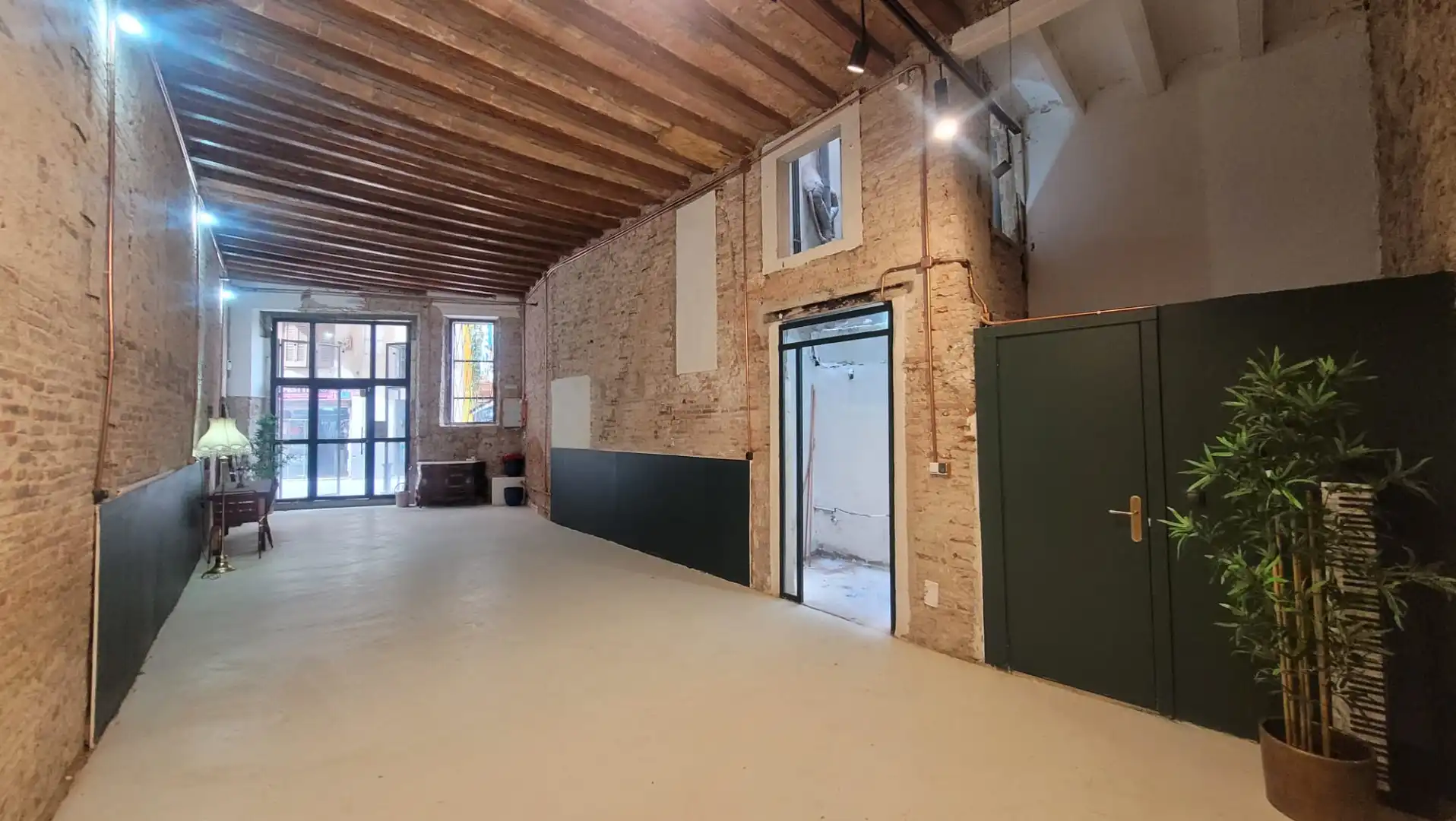 Local comercial en venta en Carrer de Ferlandina, imagen 2