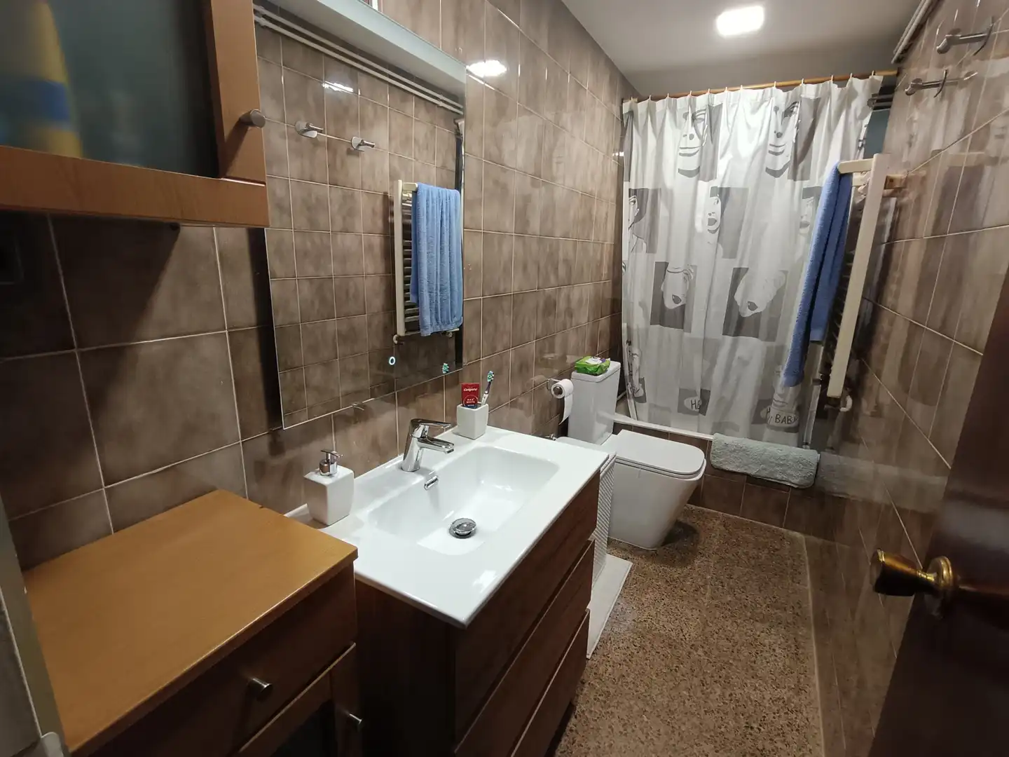 Baño de Piso de alquiler en Cunit con Terraza, Amueblado y Horno