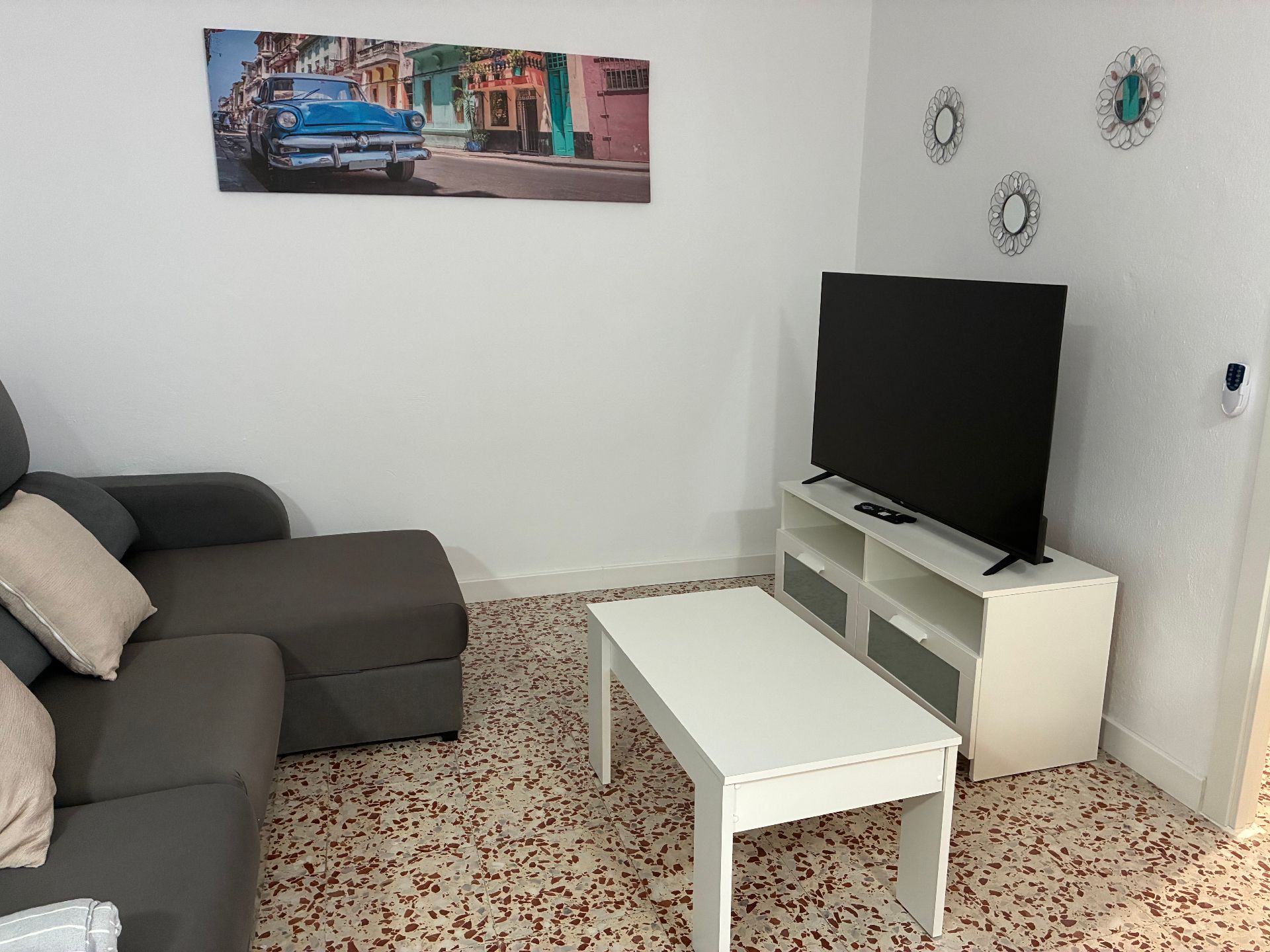 Sala d'estar de Casa o xalet de lloguer en Los Barrios amb Terrassa, Traster i Moblat