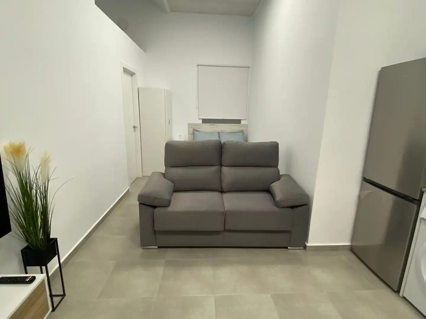 Sala de estar de Estudio de alquiler en Elche / Elx con Amueblado, Horno y Lavadora