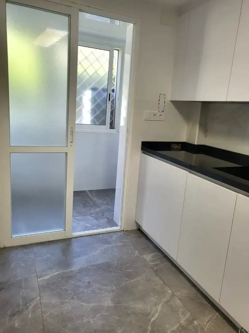 Cocina de Dúplex en venta en Rincón de la Victoria con Aire acondicionado, Terraza y Trastero