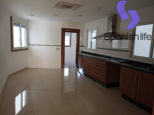 Apartamento en Venta en Avenida REPUBLICA ARGENTINA DE LA en Germaníes - Juzgados