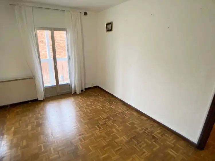 Dormitori de Pis en venda en Madrid amb Calefacció, Parquet i Terrassa