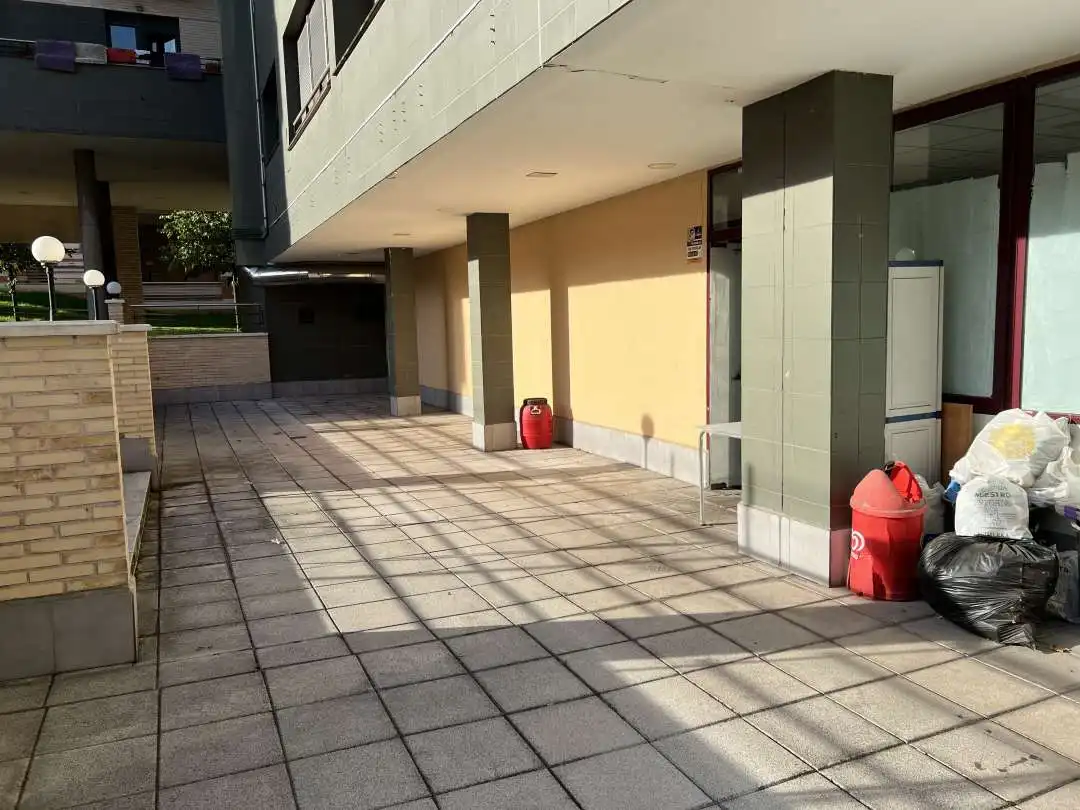 Parking of Commercial properties for sale in Gijón   with Air Conditioner and Furnished