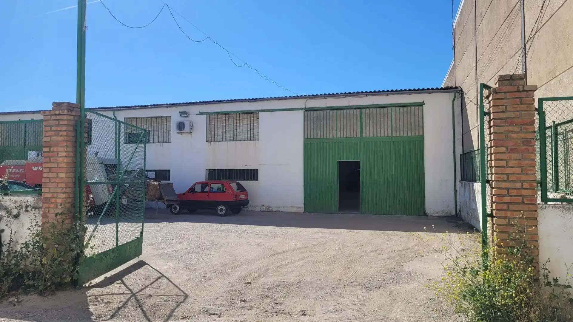 Exterior view of Industrial buildings for sale in Pozoblanco