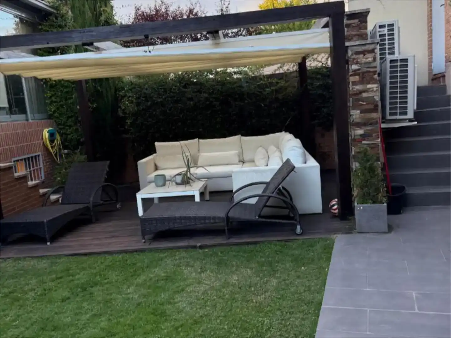 Terraza de Piso en venta en Boadilla del Monte con Aire acondicionado, Jardín privado y Piscina