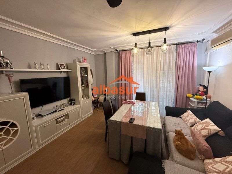 Sala d'estar de Dúplex en venda en  Córdoba Capital amb Aire condicionat, Calefacció i Terrassa