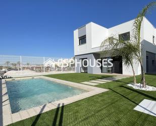 Exterior view of House or chalet for sale in Molina de Segura  with Air Conditioner, Swimming Pool and Balcony