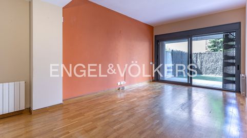 Foto 4 de Apartament en venda a Santa Perpètua de Mogoda, Barcelona