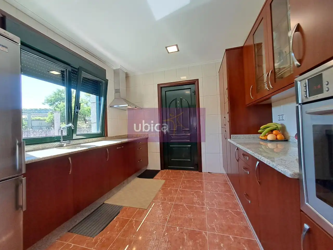 Cocina de Casa o chalet en venta en Arbo con Calefacción, Jardín privado y Terraza