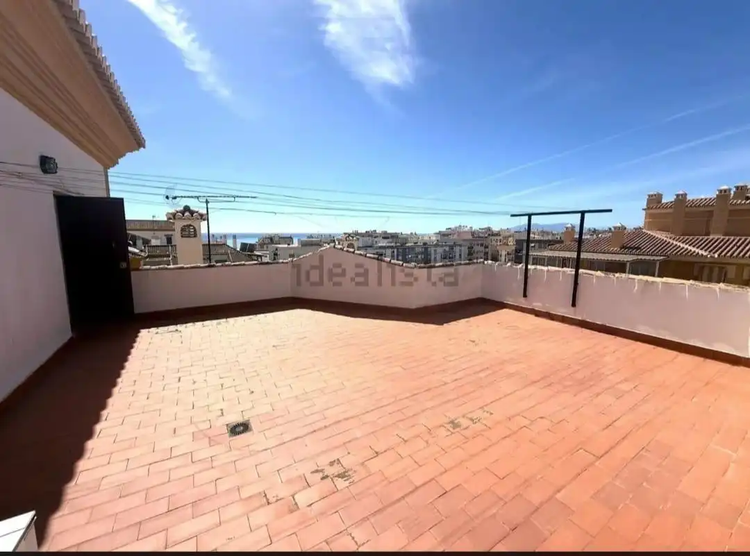 Penthouse with lift for sale in Calle Frigiliana, imagen 40