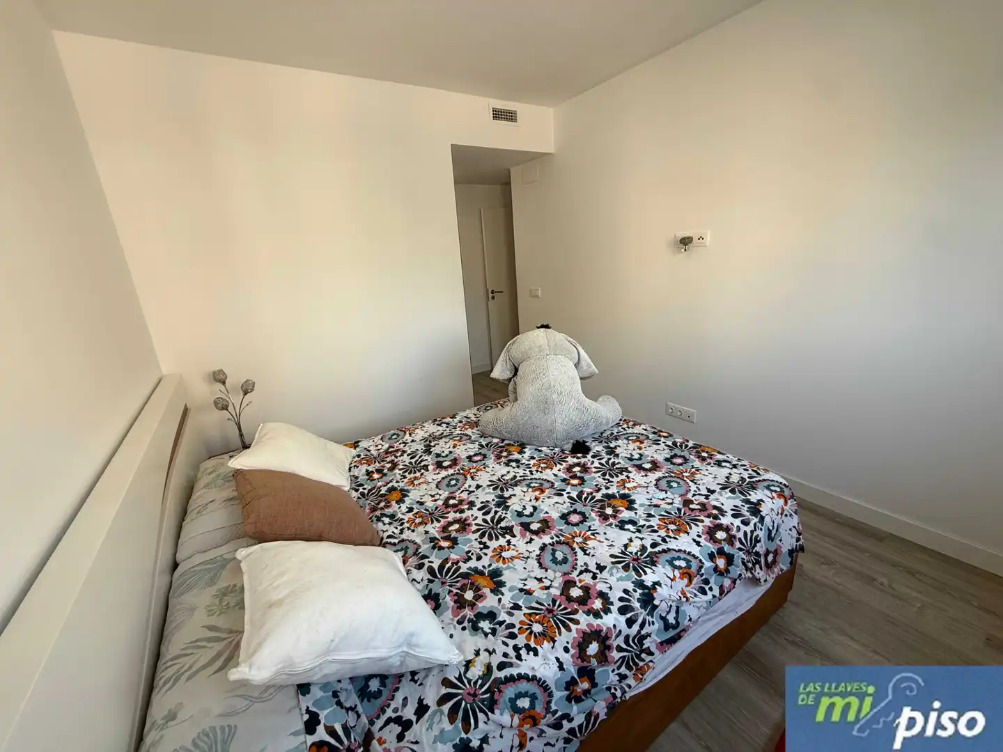 Schlafzimmer von Wohnung zum Verkauf in Valladolid mit Heizung, Privatgarten und Parkett