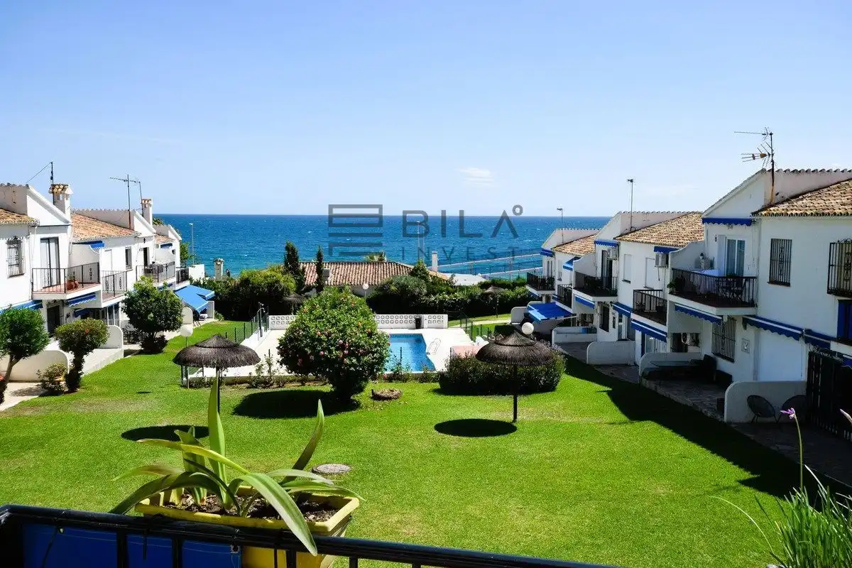 Penthouse mit Pool zum Verkauf in Urb. Pueblo los Claveles