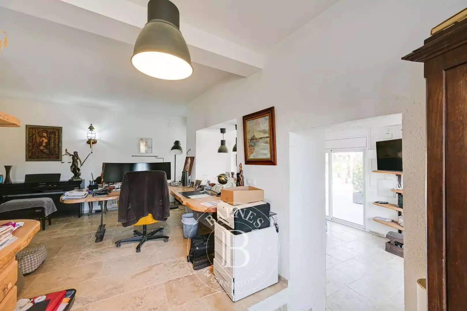 Country homes for sale in Montbarbat