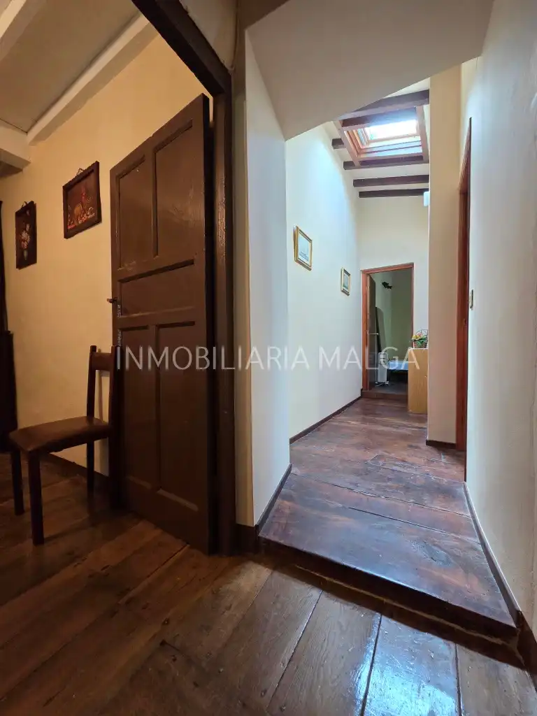 Casa o xalet en venda en Colunga amb Parquet, Traster i Moblat