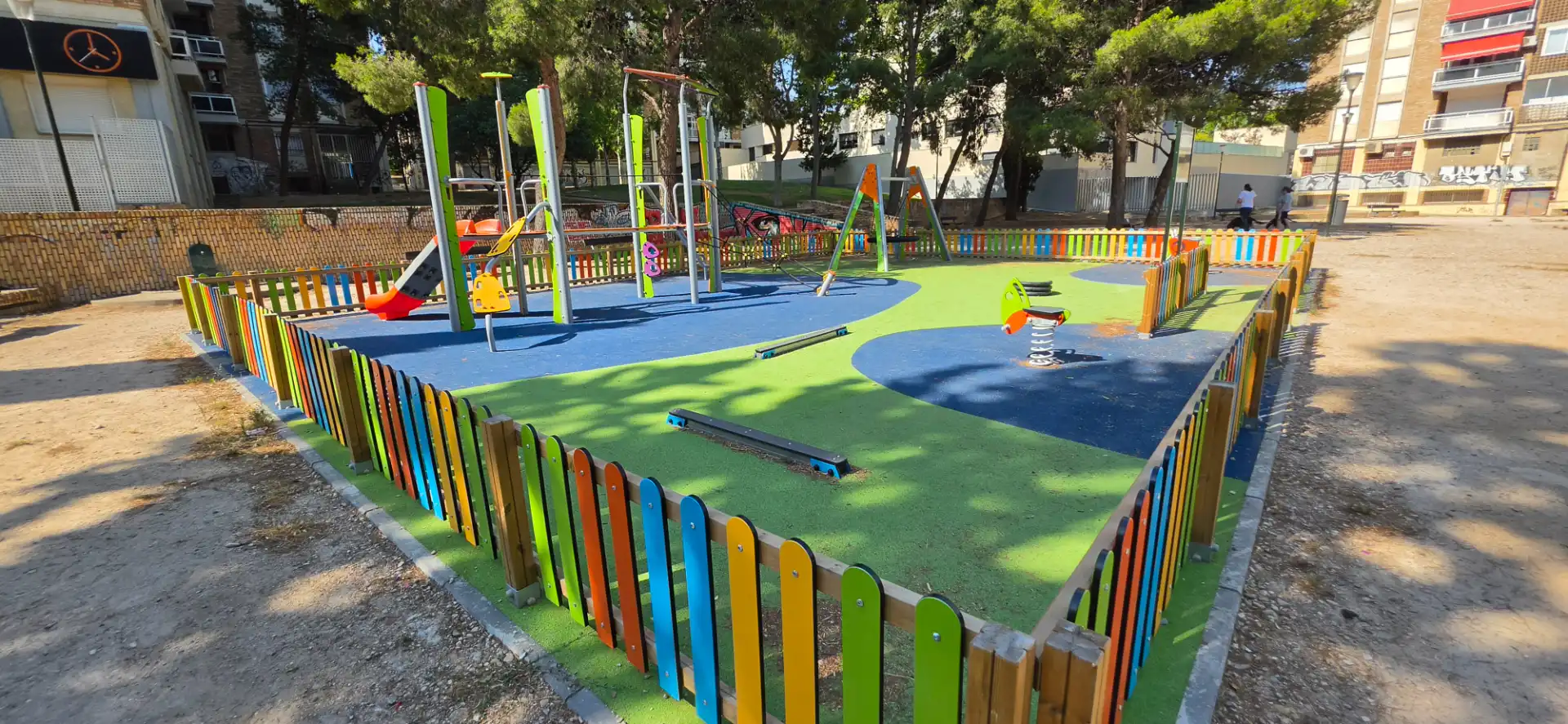 Vista exterior de Pis en venda en Zaragoza amb Aire condicionat, Calefacció i Jardí privat