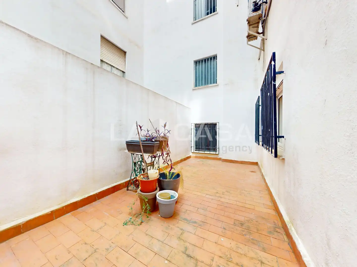 Appartamento con terrazza in vendita a Avinguda del Port, imagen 10