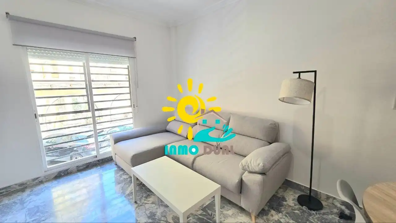 Vista exterior de Apartament de lloguer en Badajoz amb Aire condicionat, Calefacció i Moblat