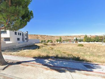 Terreny residencial en venda a La Lastrilla