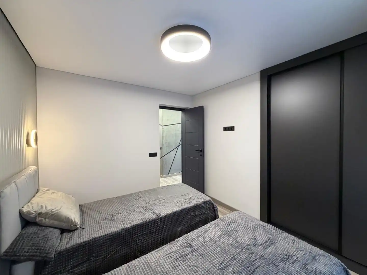 Houses for sale in Torrevieja  with Air Conditioner, Heating and Private garden