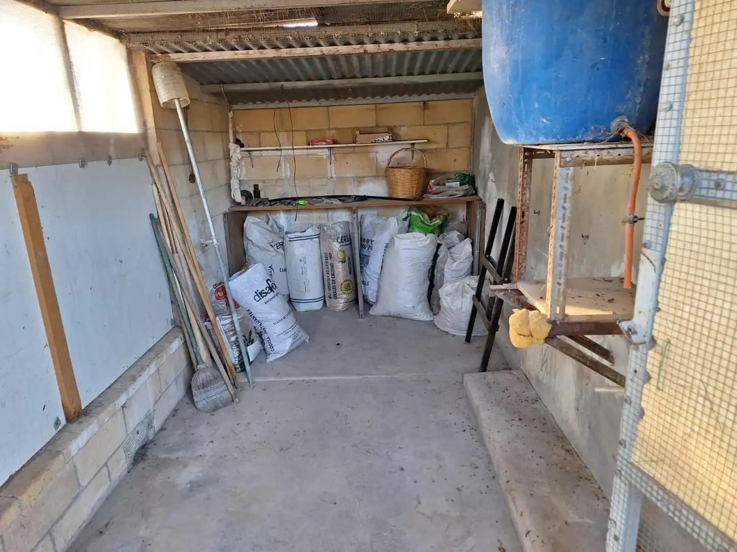 Finca rústica en venta en Villena con Terraza y Piscina