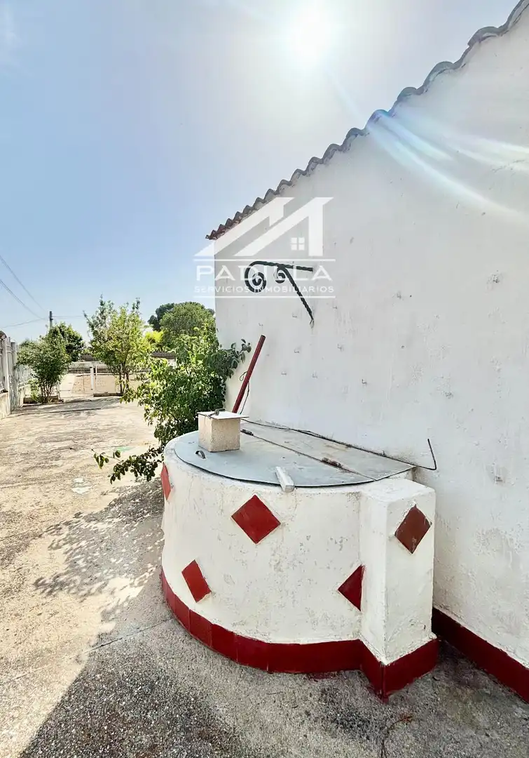 Vista exterior de Casa o chalet en venta en El Viso de San Juan con Calefacción, Trastero y Piscina