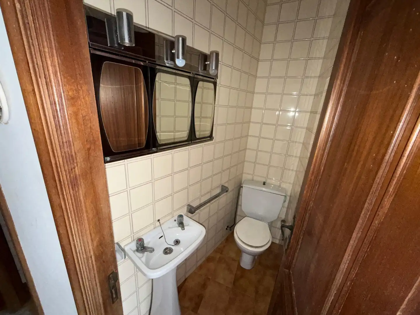 Bathroom of Houses for sale in Rianxo