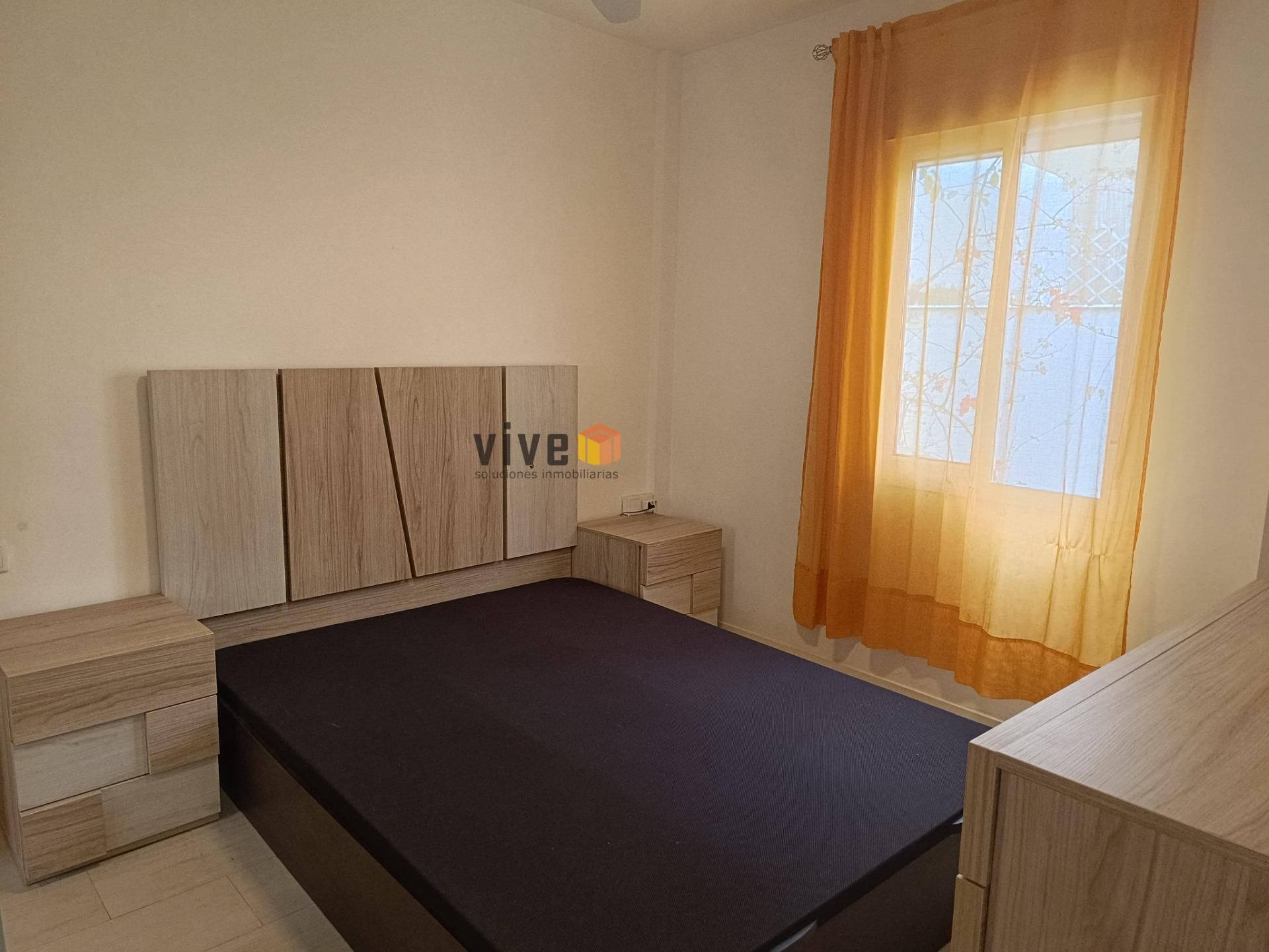 Bedroom of Flat for sale in  Sevilla Capital  with Storage room