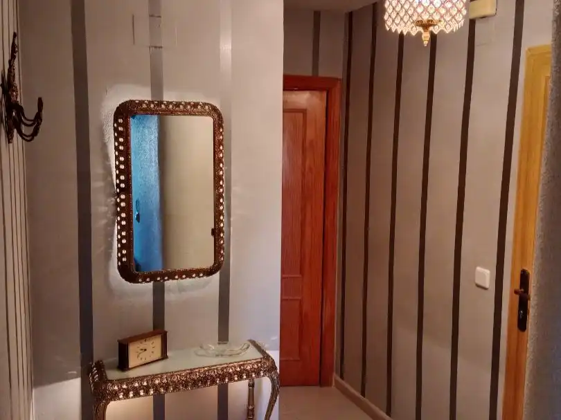 Ático con ascensor en venta en C. San Luis 76, imagen 2