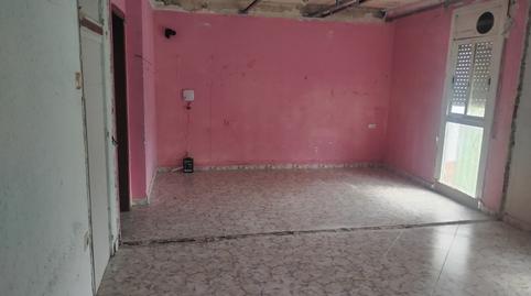 Foto 2 de Pis en venda a C/ D´archidona, Can Puiggener, Barcelona