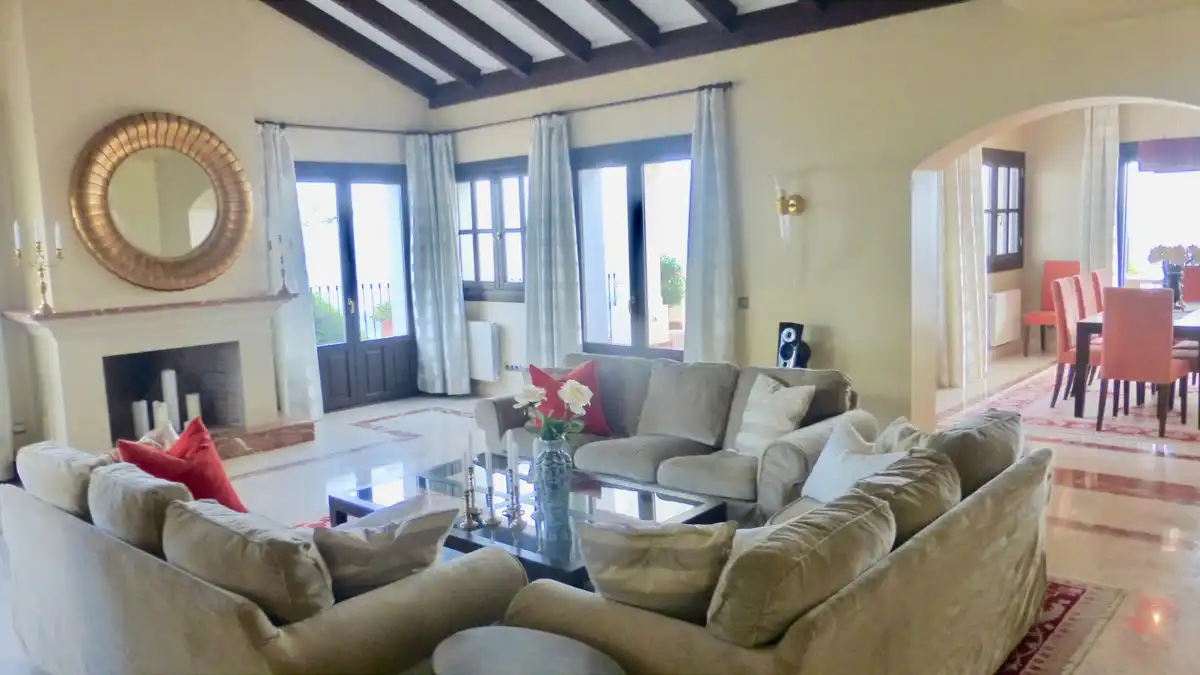 Casa con piscina en venta en Benahavís pueblo, imagen 28
