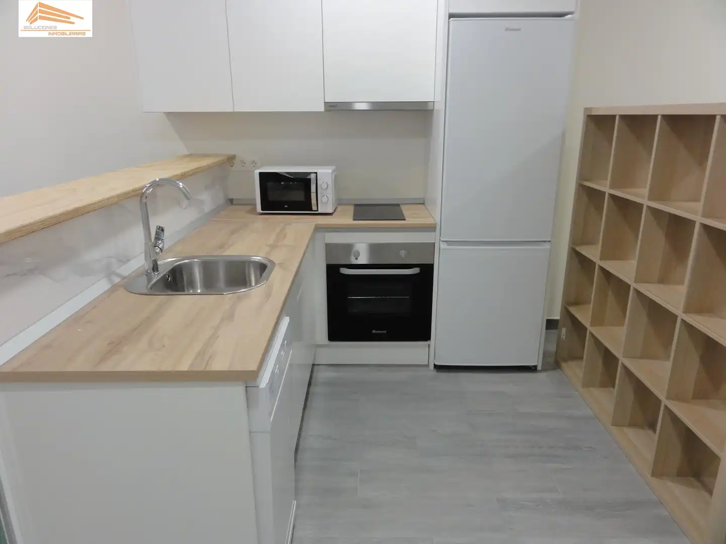 Küche von Wohnung zum Verkauf in Valladolid mit Klimaanlage, Heizung und Möbliert