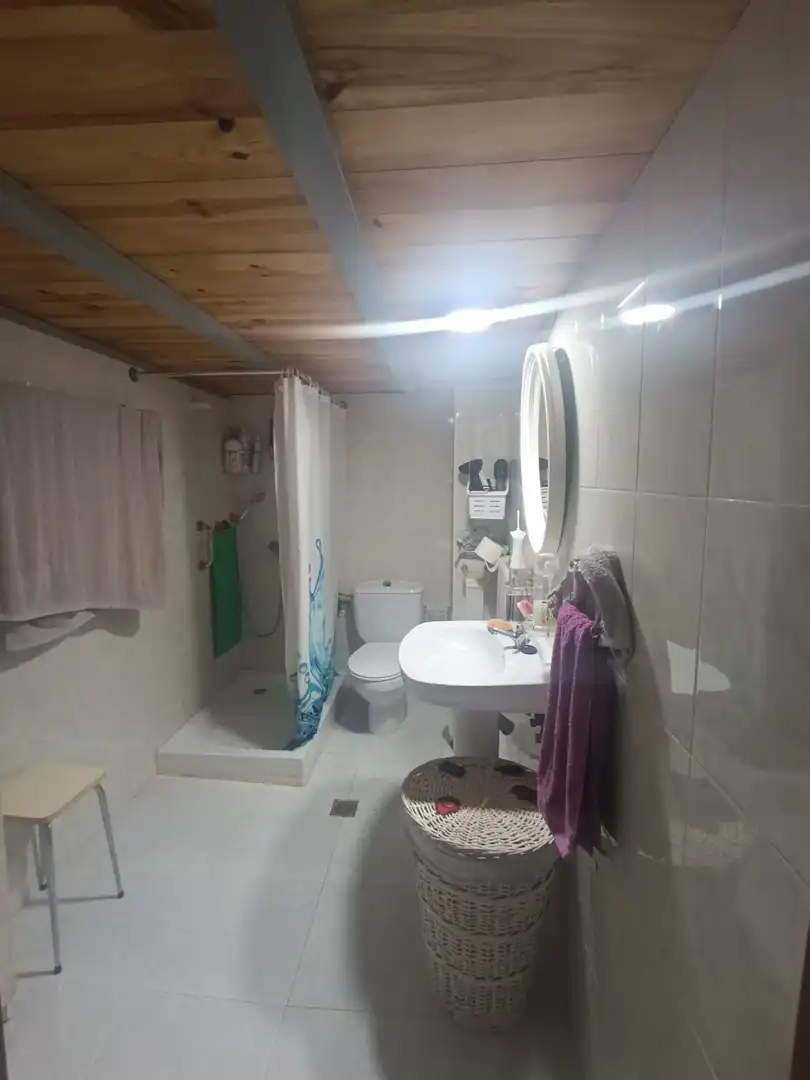 Badezimmer von Einfamilien-Reihenhaus zum Verkauf in Alhama de Murcia mit Klimaanlage, Terrasse und Abstellraum