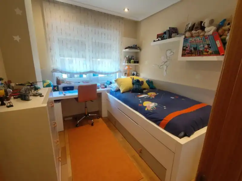 Habitación de Piso en venta en Pravia con Calefacción
