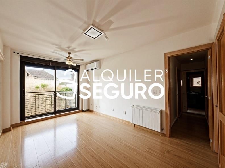 Bedroom of Flat to rent in Las Rozas de Madrid  with Air Conditioner, Heating and Terrace