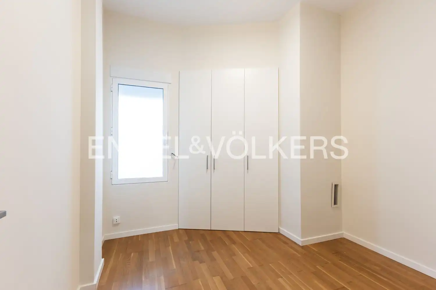 Piso de alquiler en Valencia con Aire acondicionado, Calefacción y Parquet
