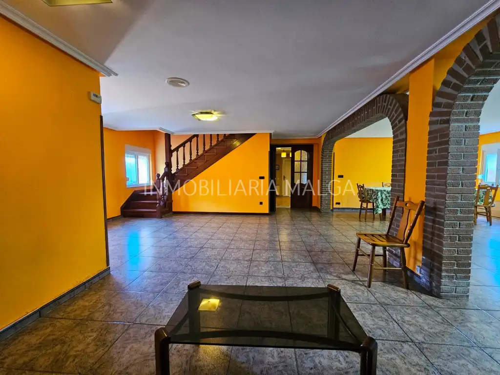 Casa o chalet en venta en Colunga con Calefacción, Jardín privado y Parquet