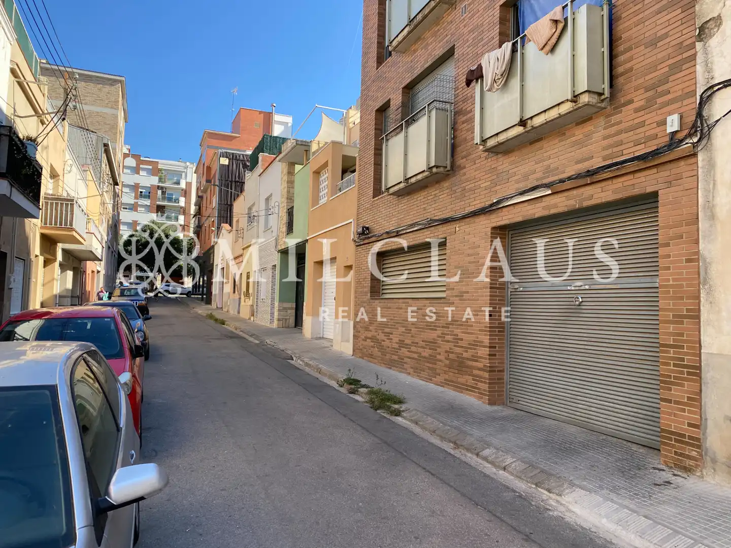 Außenansicht von Garage zum Verkauf in Terrassa