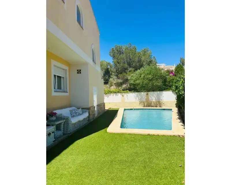 Villa avec terrasse à vendre à El Pinar de Campoverde, imagen 2