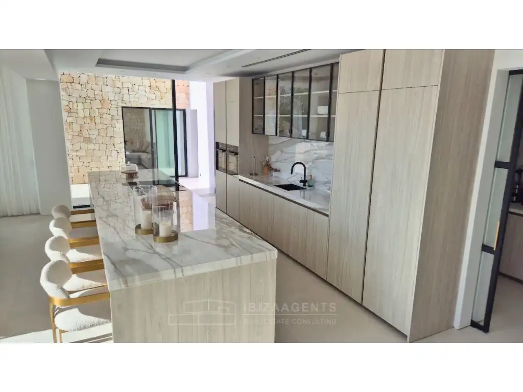 Cocina de Casa o chalet en venta en Santa Eulària des Riu con Calefacción, Amueblado y Balcón