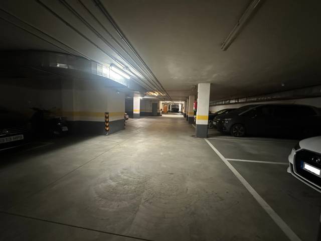 Garaje en Venta en Avenida de Ferrol en Conxo