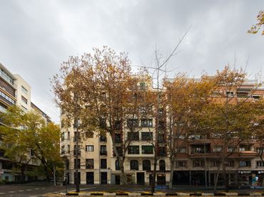 Piso con balcón en venta en Calle del Príncipe de Vergara 28