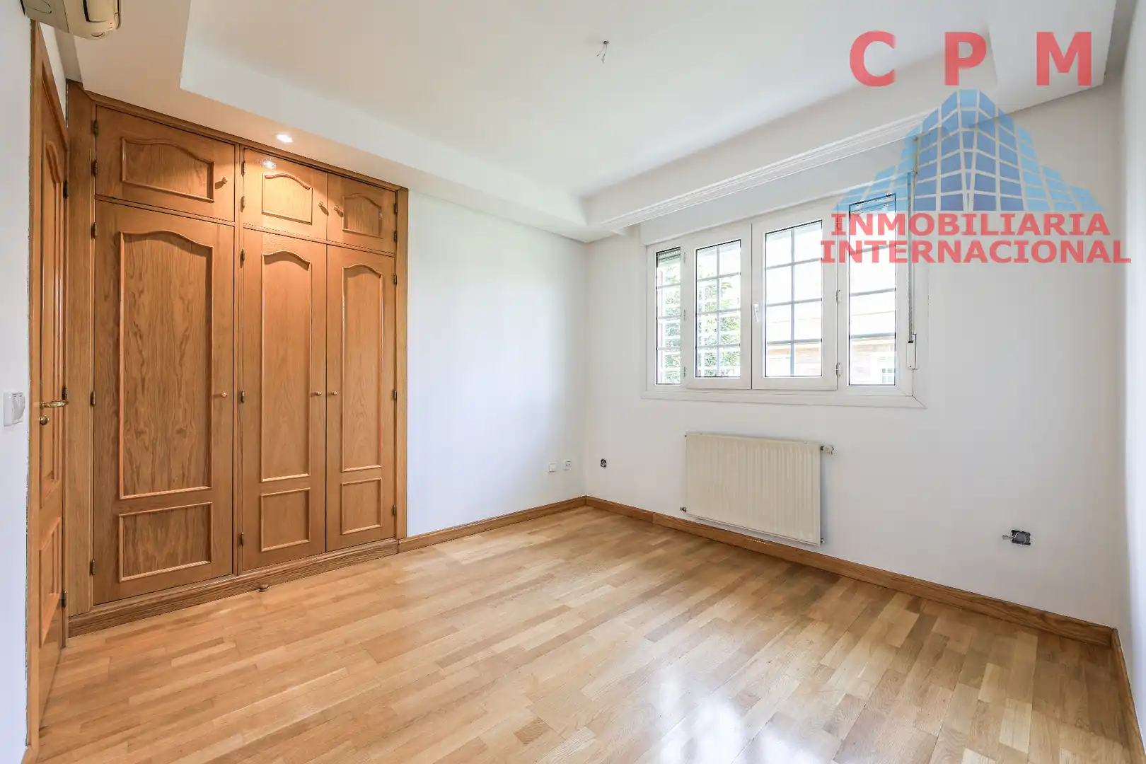 Bedroom of Houses for rent in Madrid  with Air Conditioner, Heating and Private garden