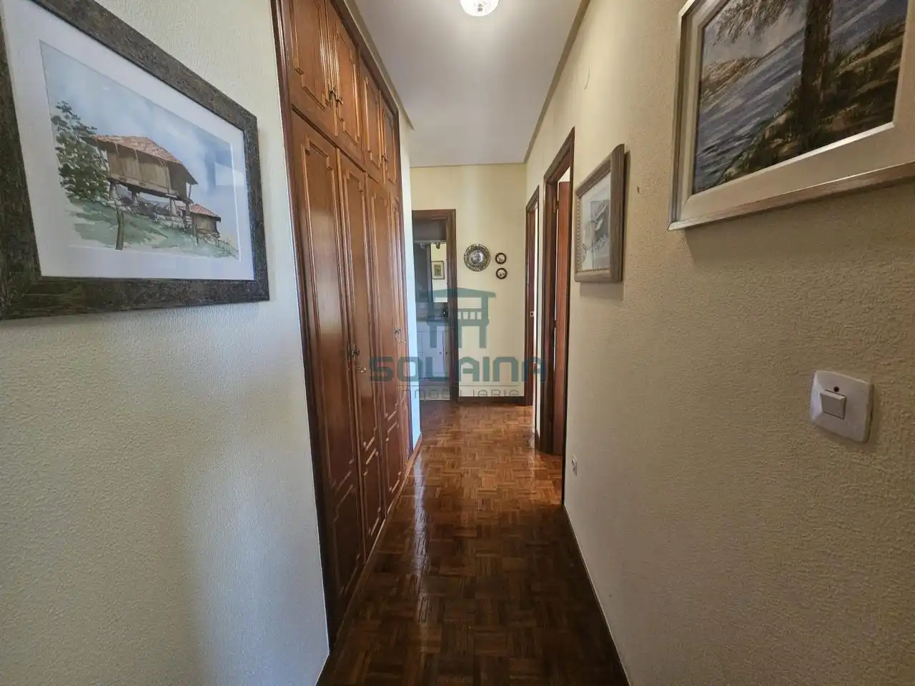 Piso en venta en Ourense Capital  con Calefacción, Parquet y Trastero