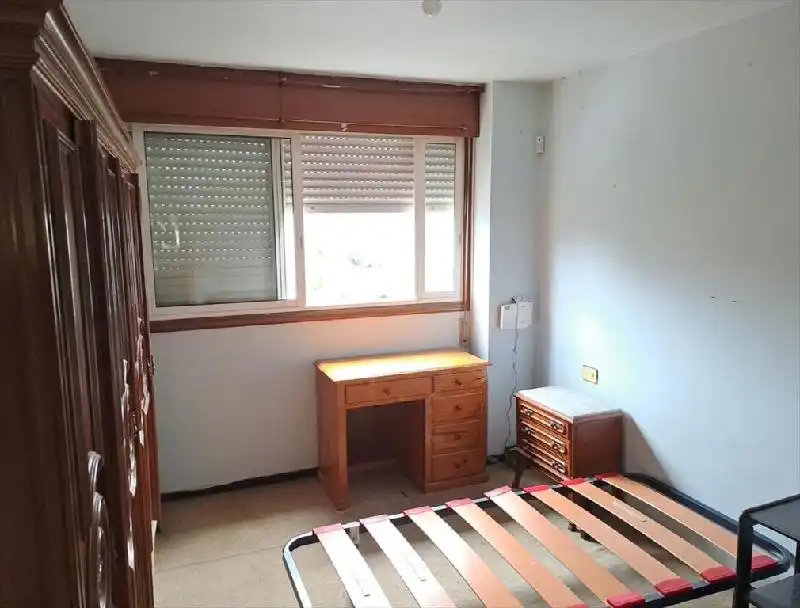 Habitación de Piso en venta en Ponteareas, Pontevedra