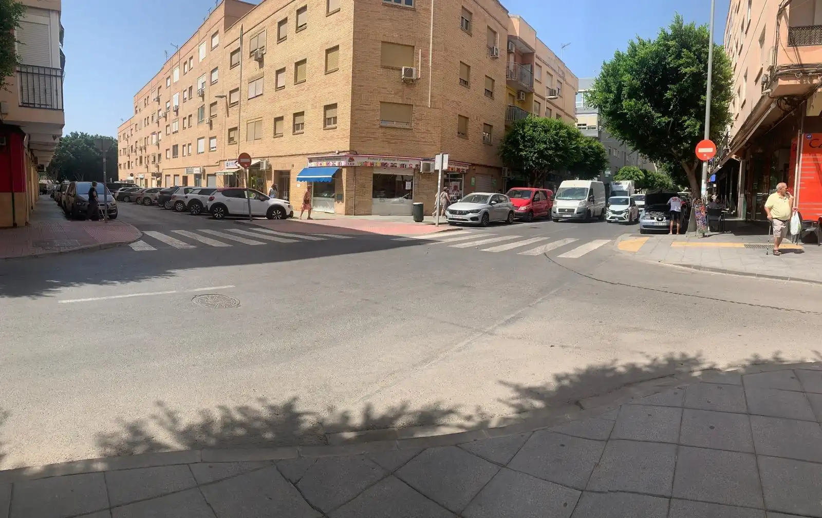 Vista exterior de Pis en venda en Almería amb Aire condicionat