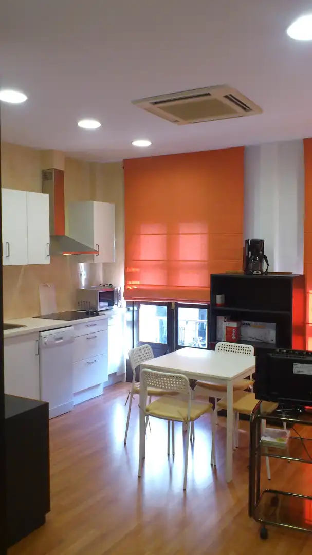 Cuina de Pis en venda en Granada amb Aire condicionat i Balcó