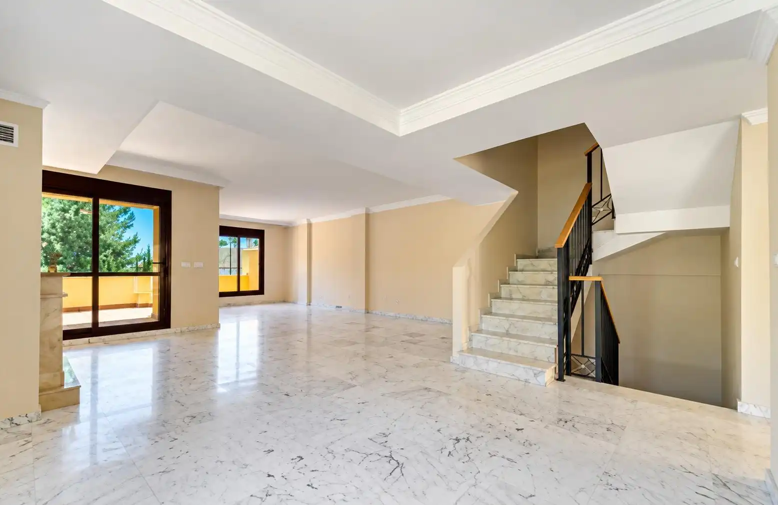 Casa pareada con terraza en venta en Calle Calle Sierra de Istán, imagen 35
