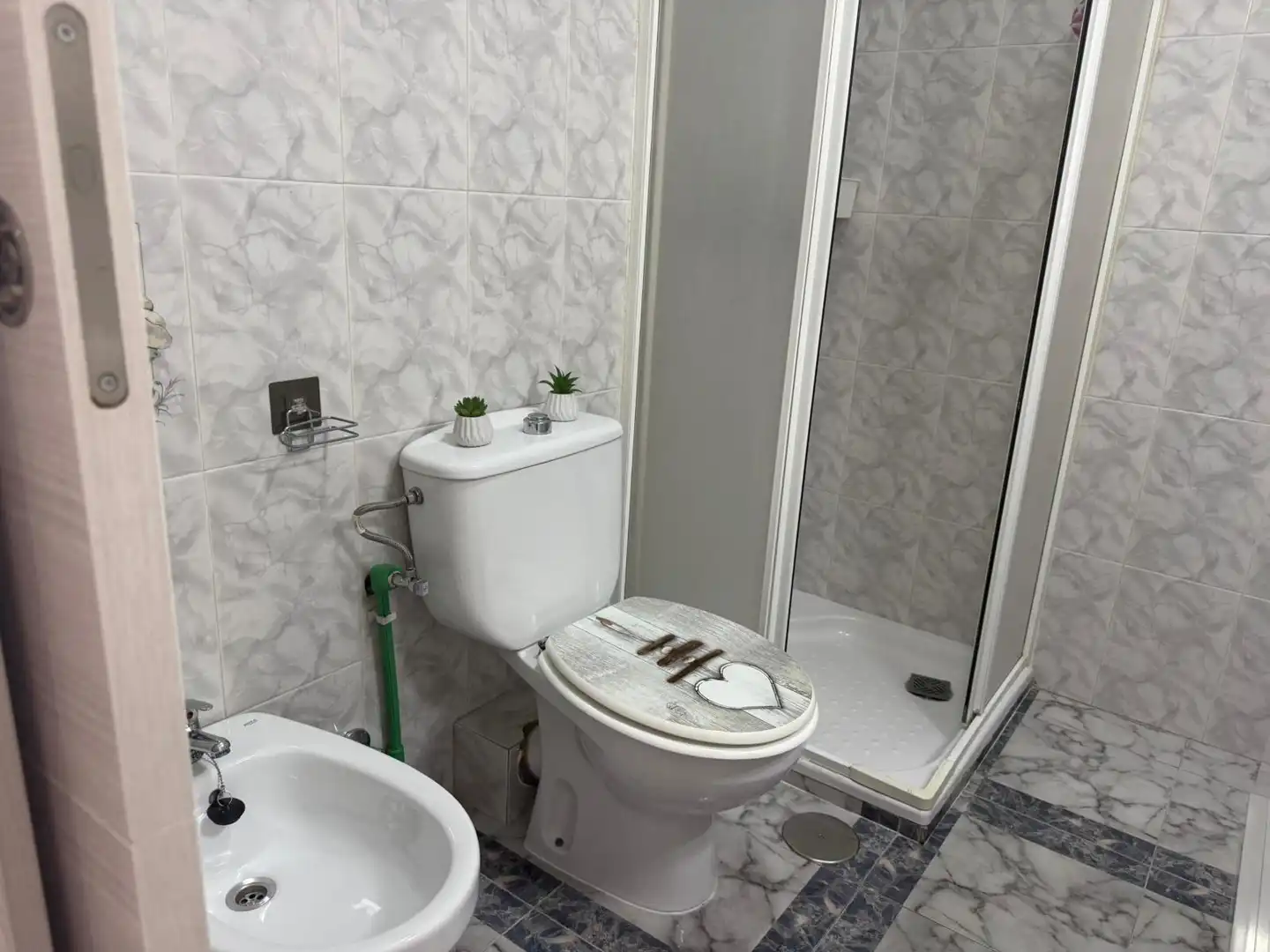 Flat with terrace for sale in Calle Calle Tirso de Molina, imagen 9